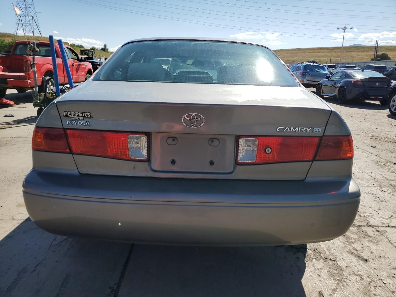 2000 Toyota Camry Ce VIN: 4T1BG22K3YU000069 Lot: 69272284