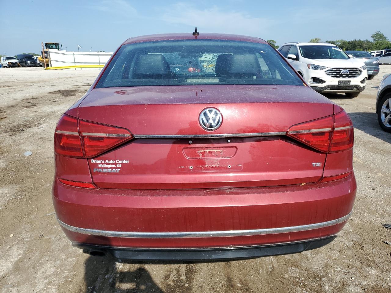 VIN 1VWAT7A34GC042058 2016 VOLKSWAGEN PASSAT no.6