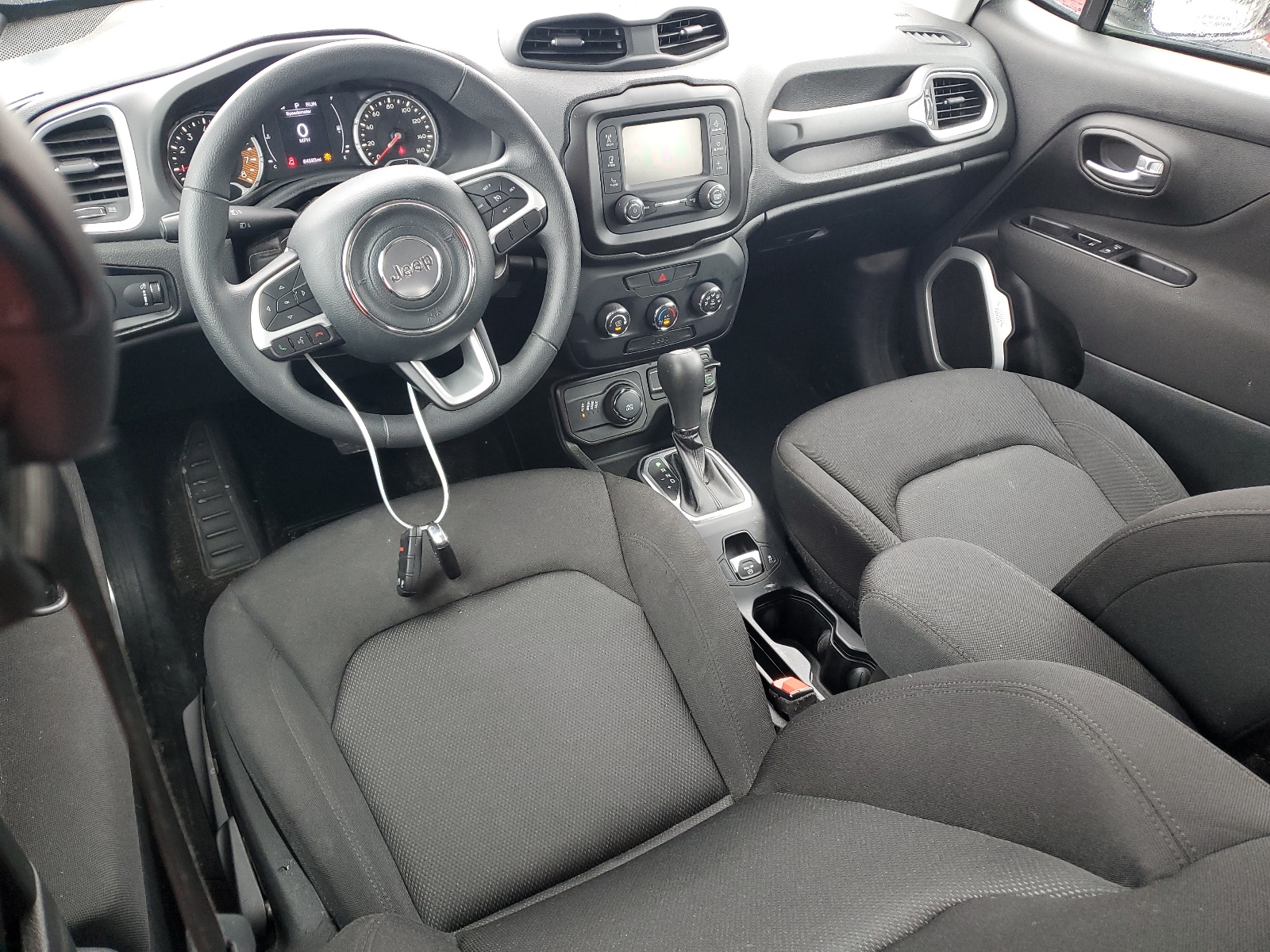 ZACNJBAB7LPL51692 2020 Jeep Renegade Sport