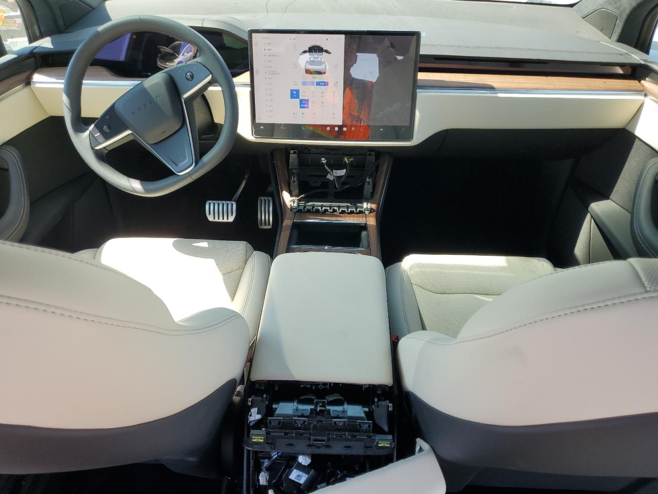 7SAXCDE50RF446832 2024 Tesla Model X