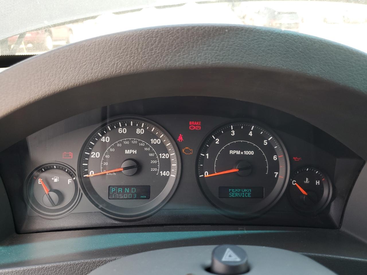 2005 Jeep Grand Cherokee Laredo VIN: 1J4GR48K35C571290 Lot: 65813724