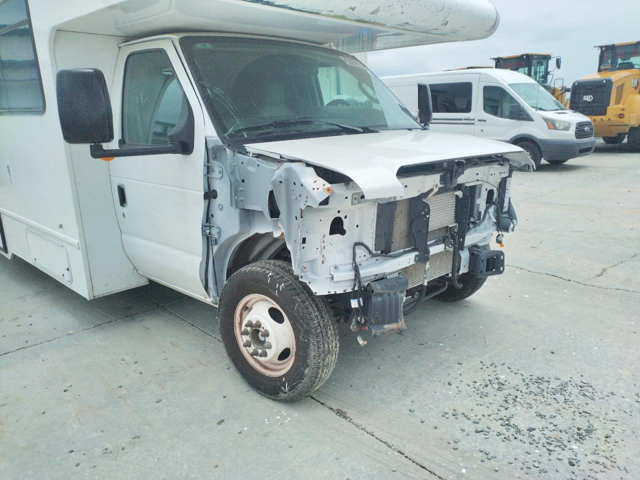 2023 Ford Econoline E450 Super Duty Cutaway Van VIN: 1FDXE4FN3PDD02505 Lot: 54751304