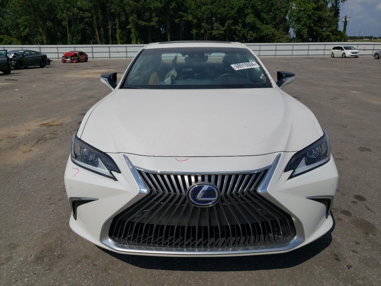 2021 Lexus ES - Image 5
