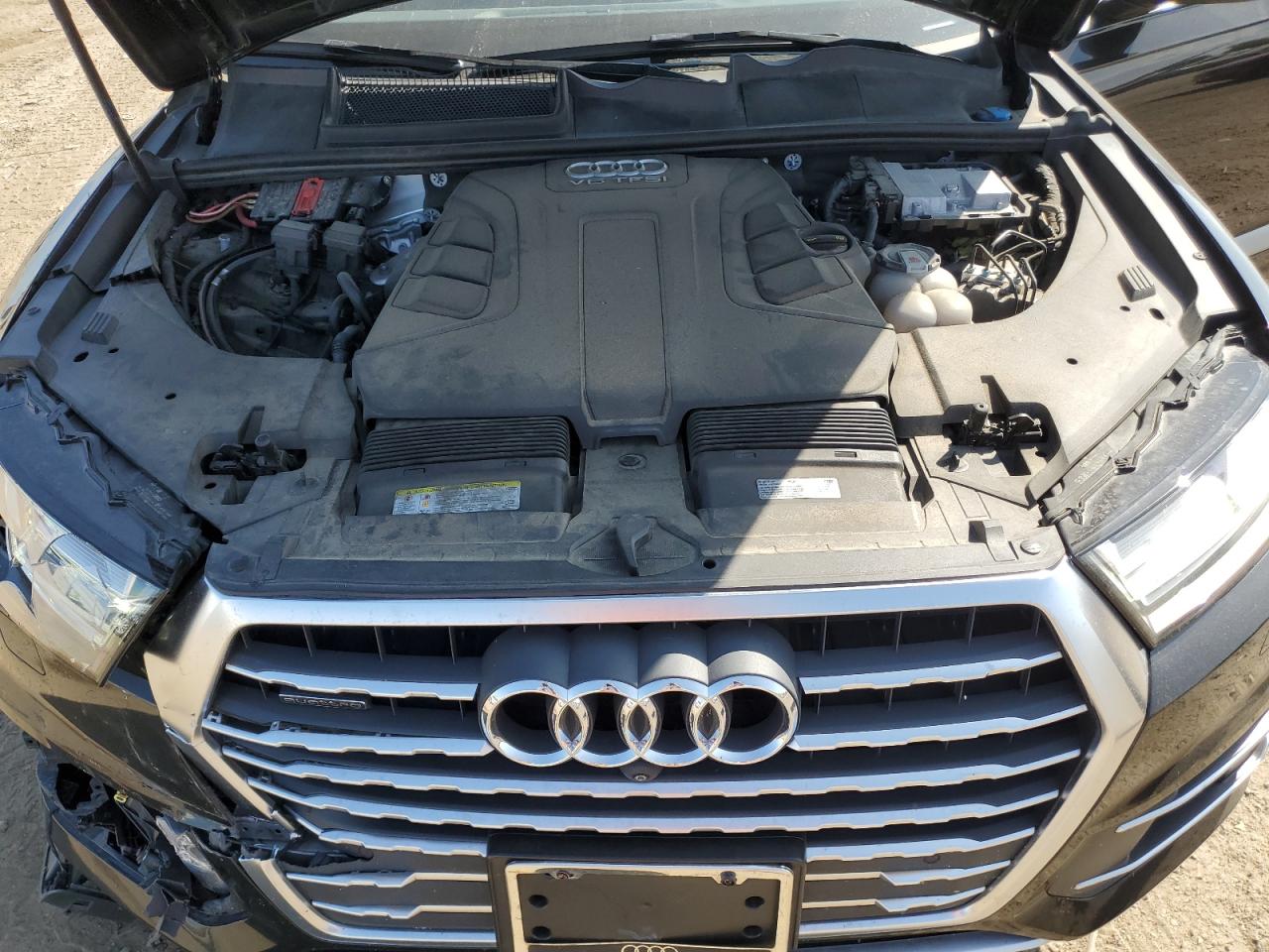 WA1LAAF71JD004311 2018 Audi Q7 Premium Plus