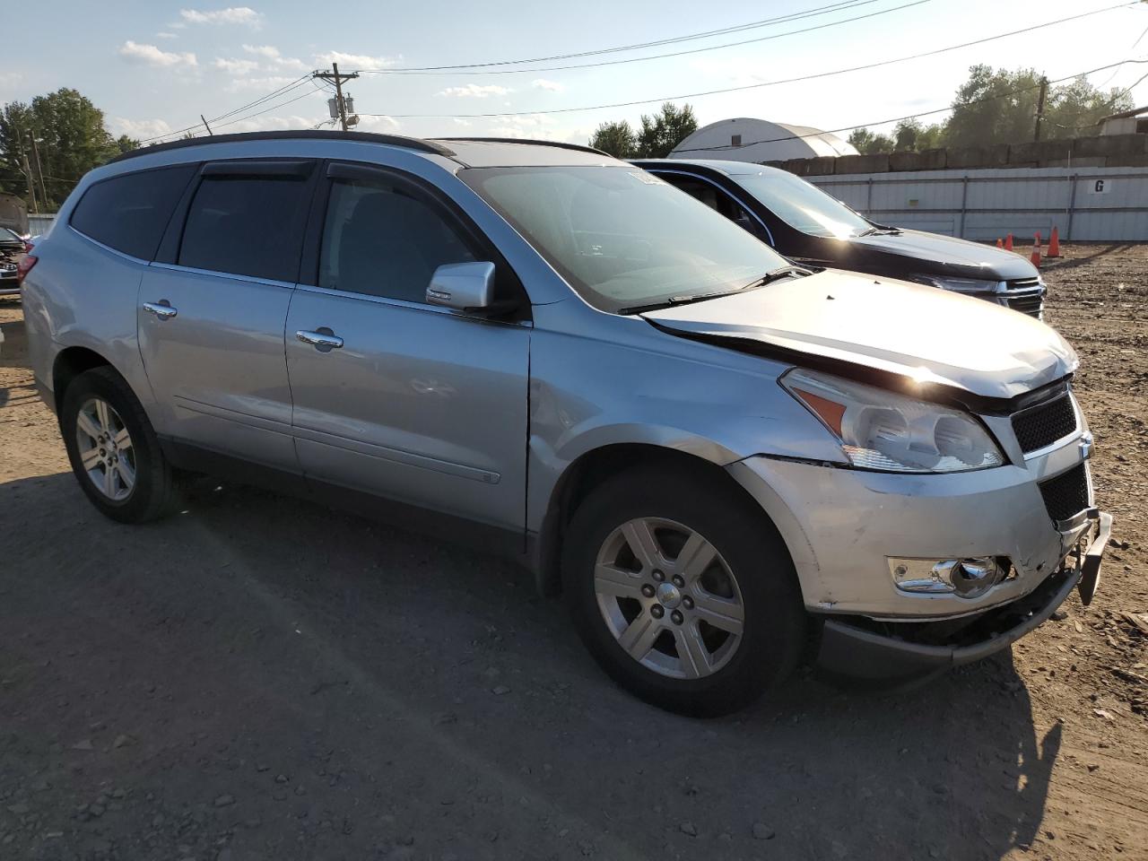 2010 Chevrolet Traverse - Image 4