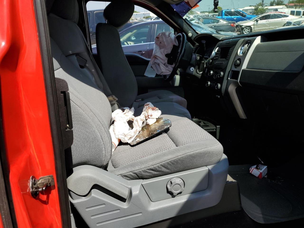 2014 Ford F150 Super Cab VIN: 1FTFX1EF3EFA37072 Lot: 69101194