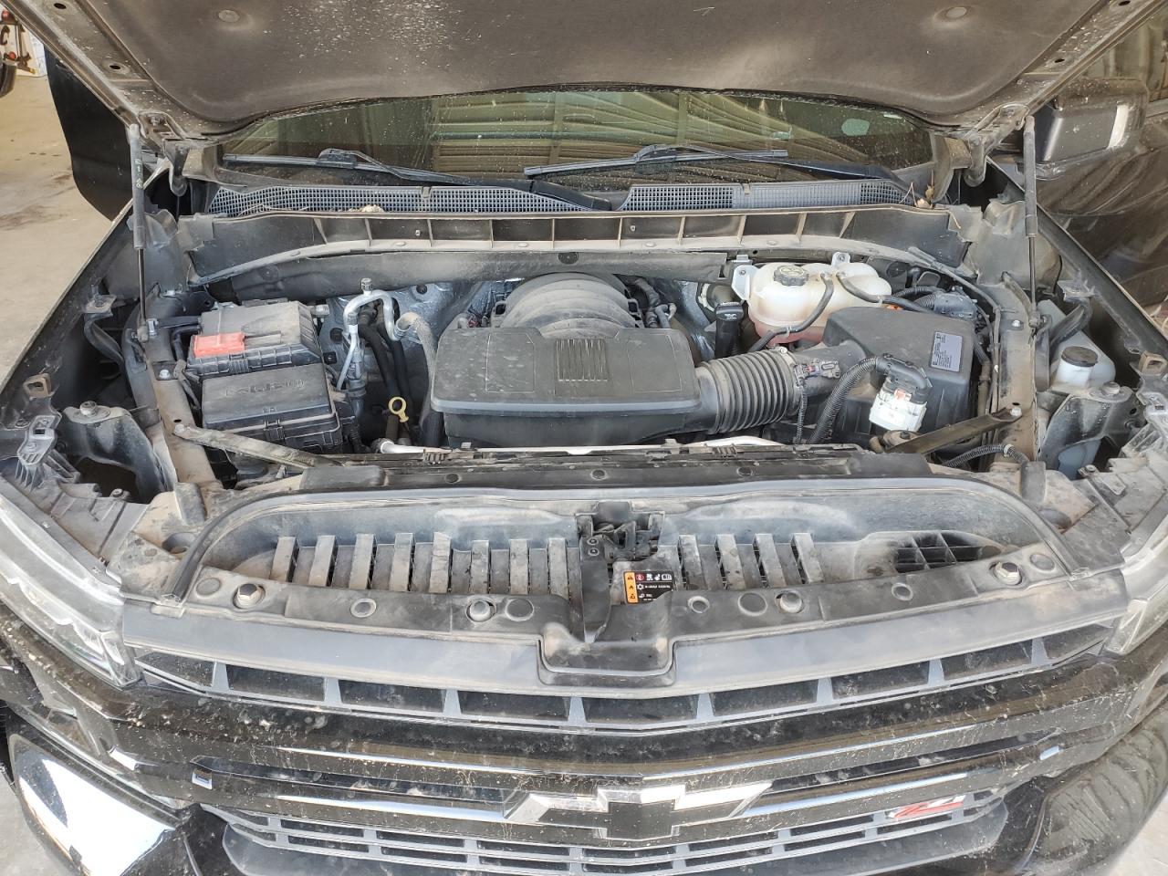 2020 Chevrolet Silverado - Image 13