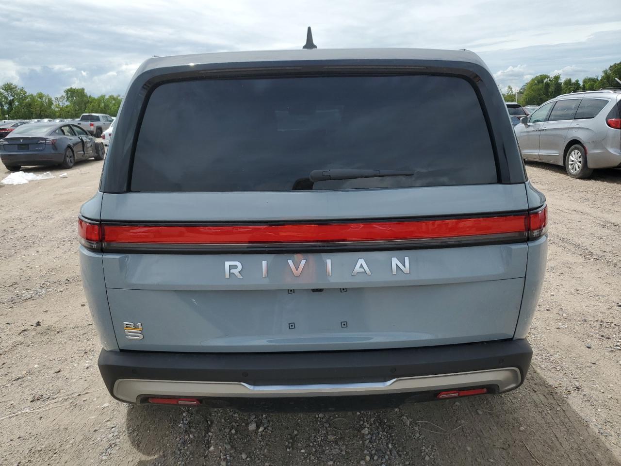 7PDSGABL9NN002043 2022 Rivian R1S Launch Edition