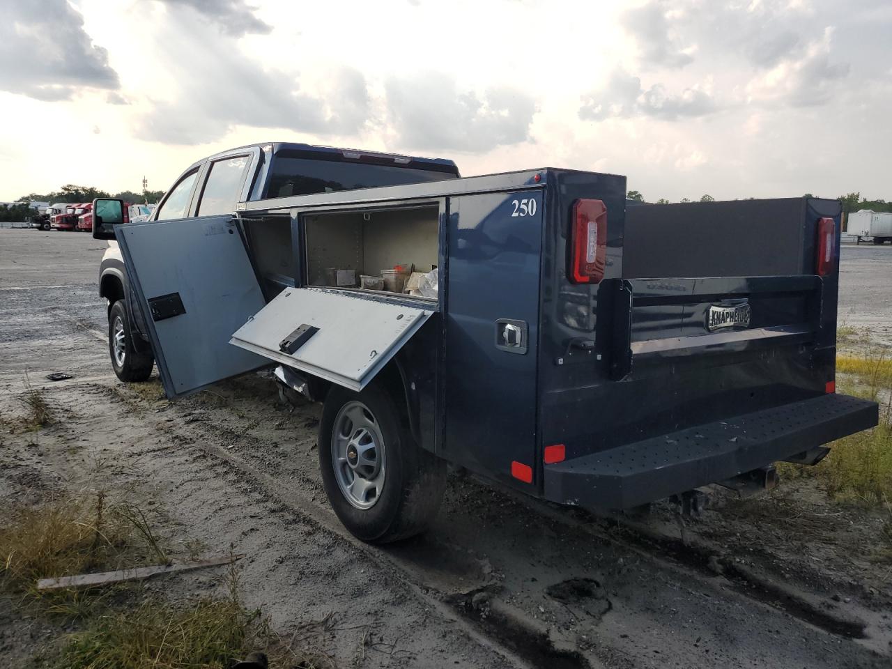 2021 Chevrolet Silverado C2500 Heavy Duty VIN: 1GC4WLE78MF266909 Lot: 66505974