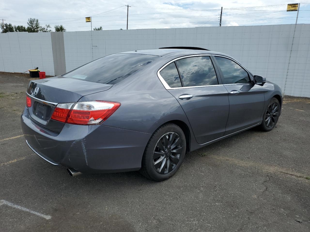 2013 Honda Accord Exl VIN: 1HGCR2F8XDA144037 Lot: 68352904