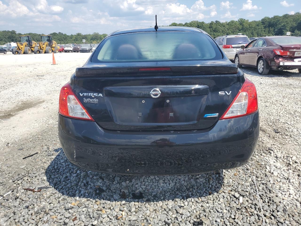 2014 Nissan Versa S VIN: 3N1CN7AP6EL806425 Lot: 69504274