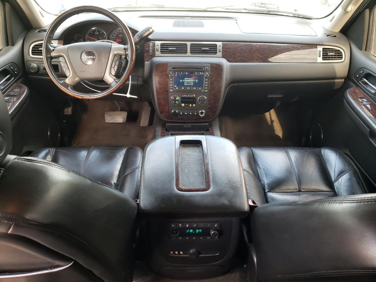 1GKFK63868J124938 2008 GMC Yukon Denali