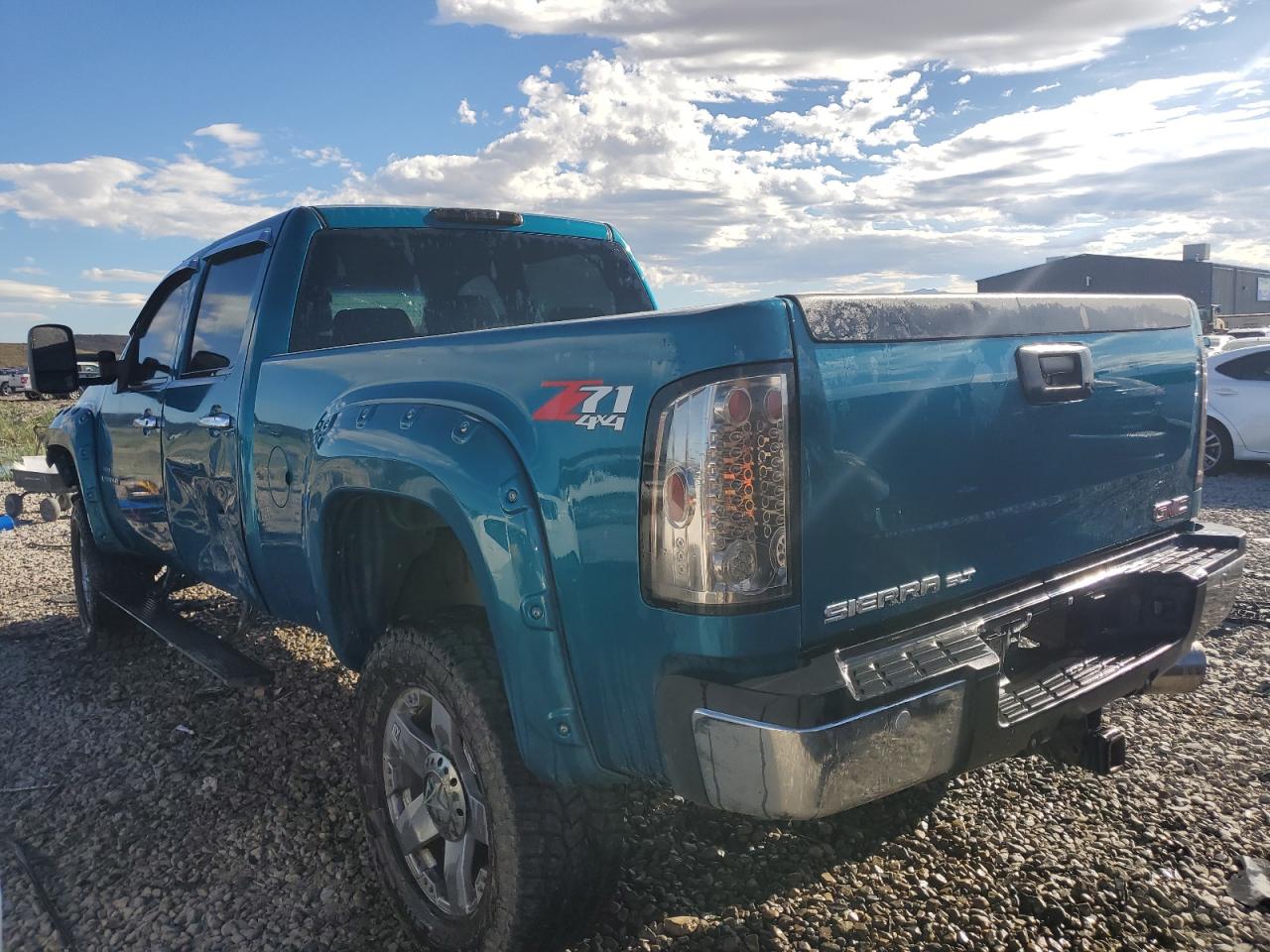 2008 GMC Sierra - Image 2