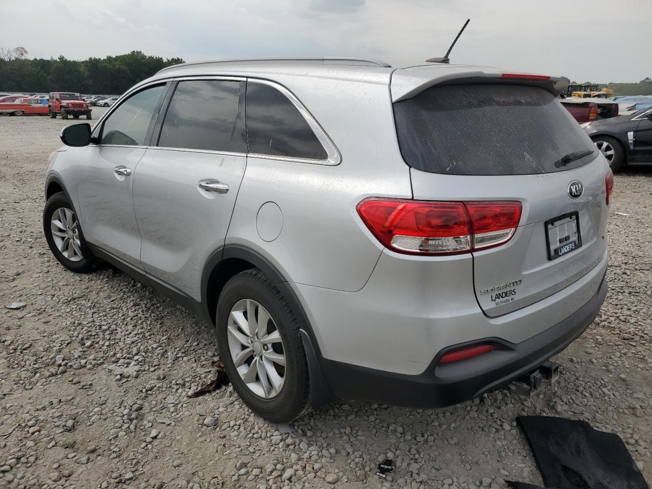 5XYPG4A54HG292298 2017 KIA SORENTO - Image 2