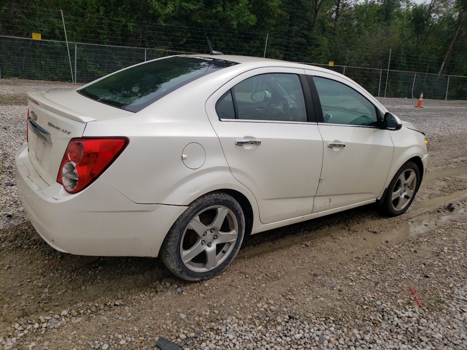 2013 Chevrolet Sonic Ltz vin: 1G1JE5SG4D4223100