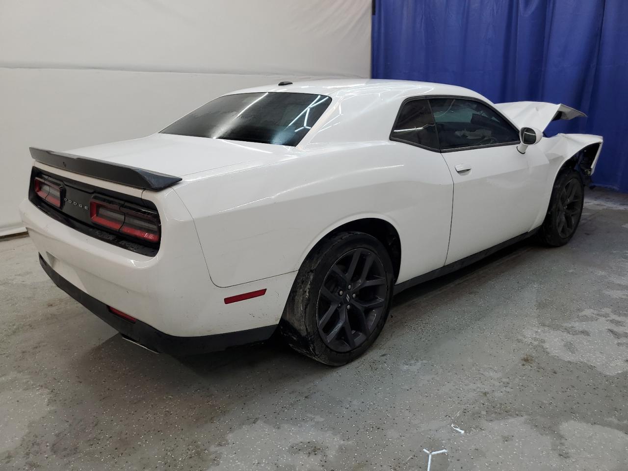 2019 Dodge Challenger - Image 3