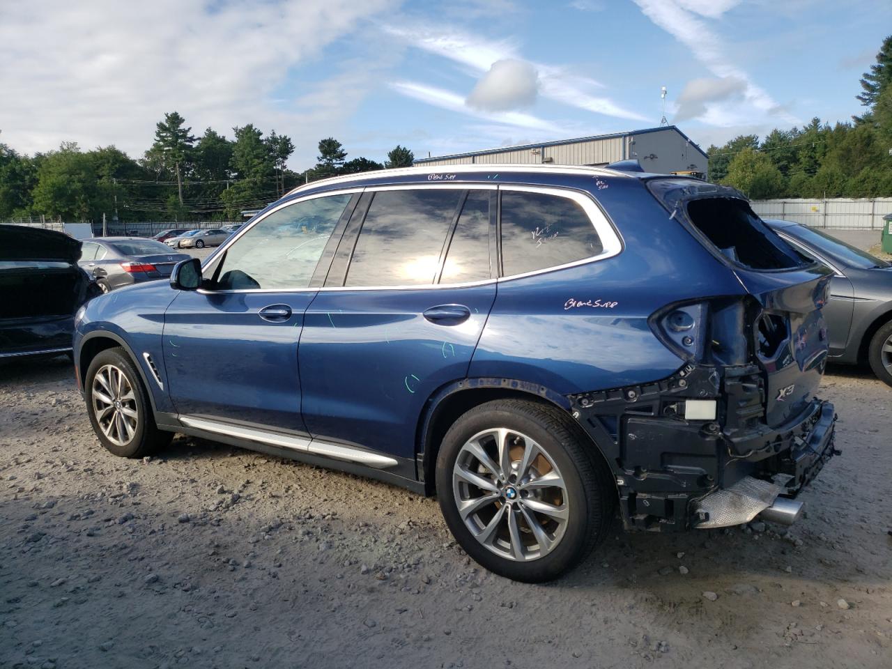 5UXTR9C55KLD93169 2019 BMW X3 - Image 2