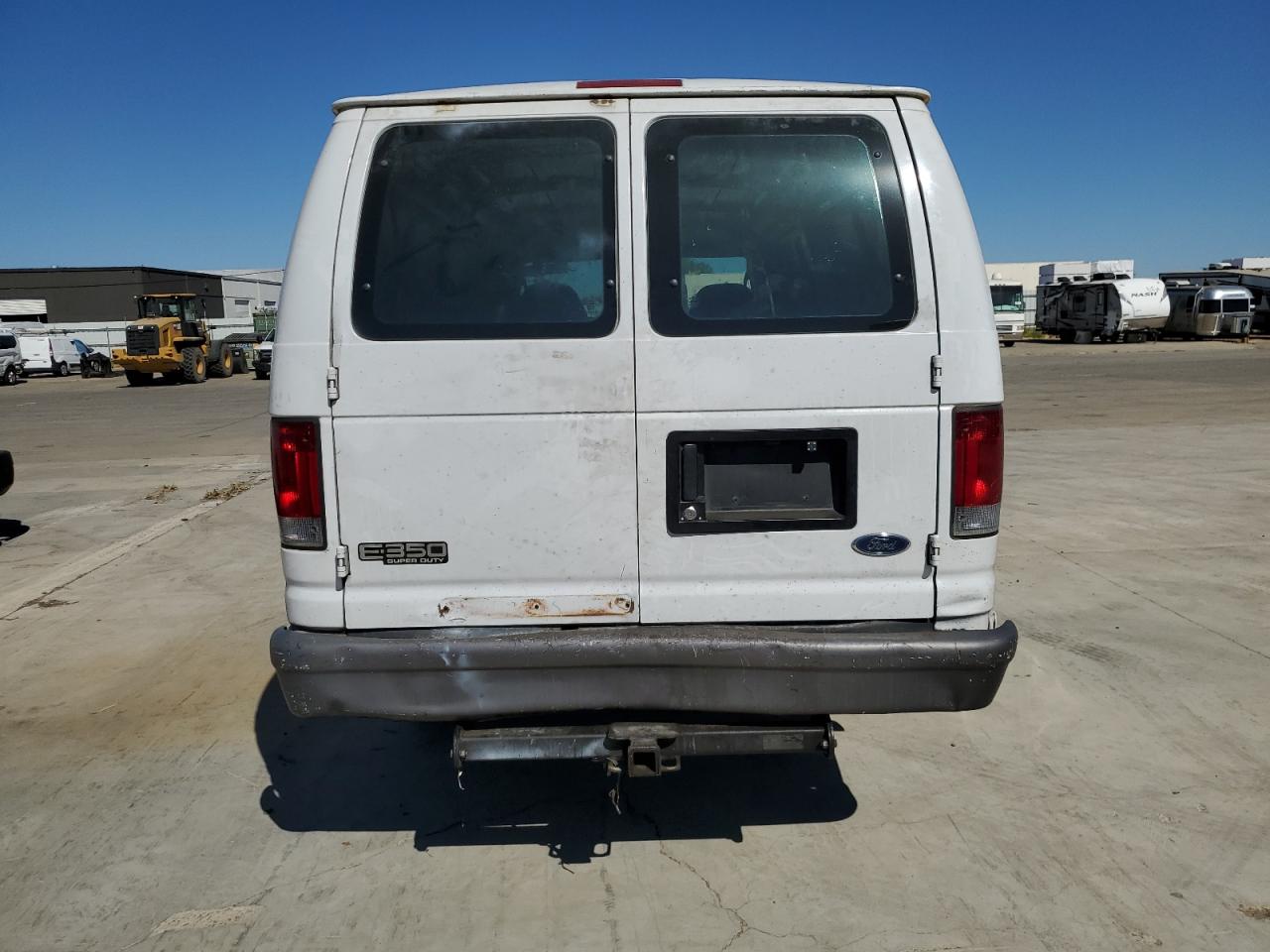 2005 Ford Econoline E350 Super Duty Van VIN: 1FTSS34L35HA94229 Lot: 67713114