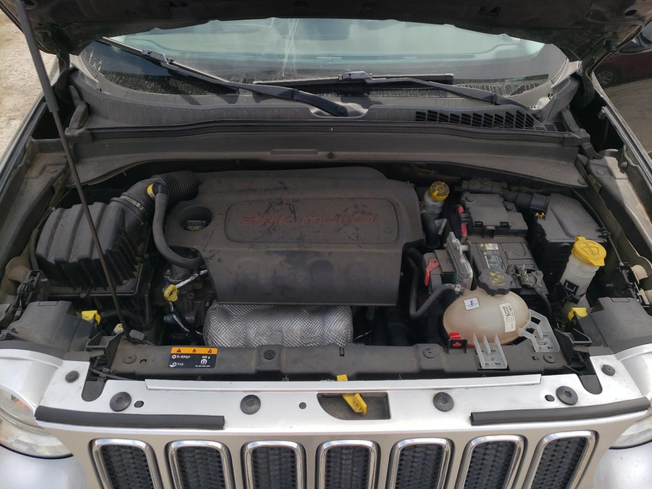 2015 Jeep Renegade Limited VIN: ZACCJBDT8FPB99084 Lot: 65867444