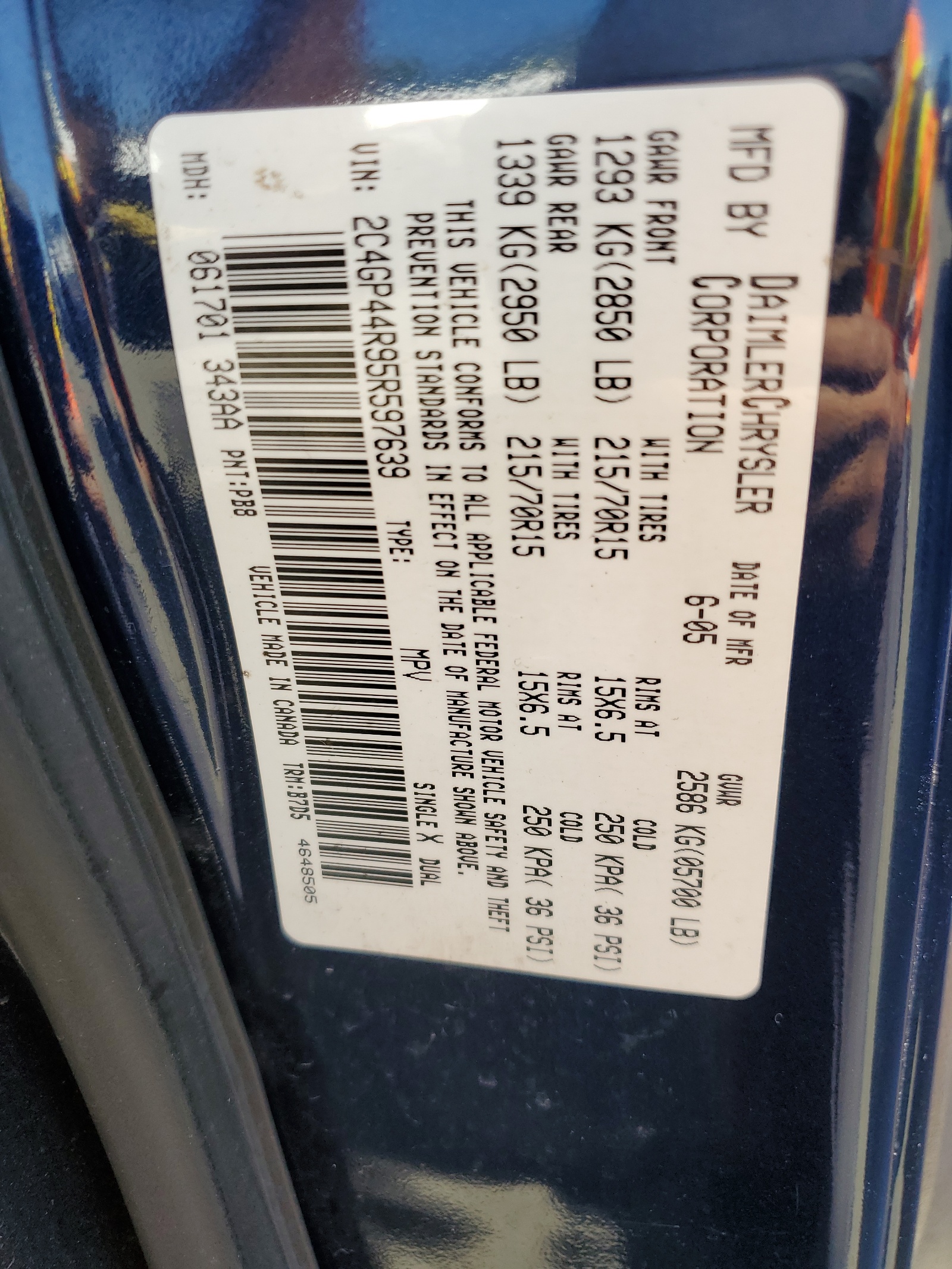 2C4GP44R95R597639 2005 Chrysler Town & Country Lx