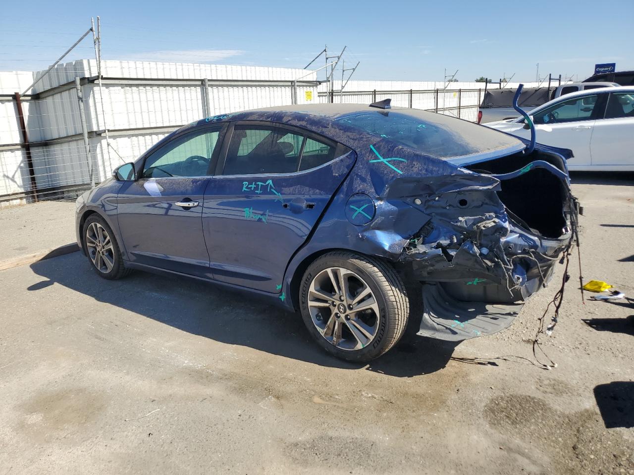 5NPD84LF5HH033902 2017 HYUNDAI ELANTRA - Image 2