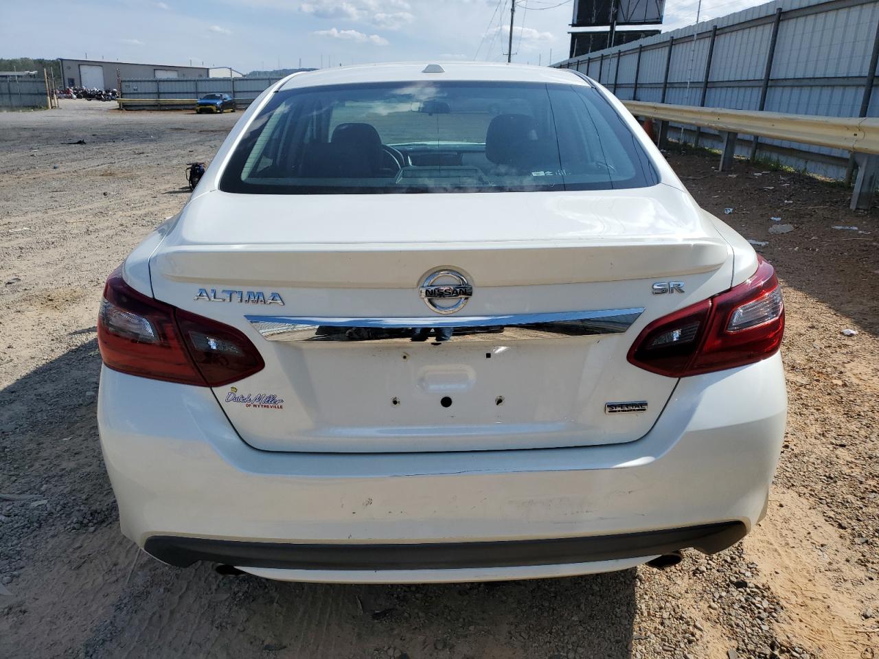 1N4AL3APXJC217067 2018 Nissan Altima 2.5