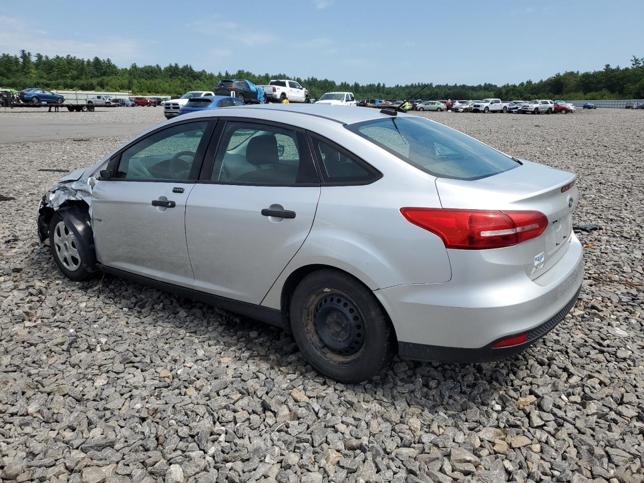 1FADP3E23FL264173 2015 FORD FOCUS - Image 2