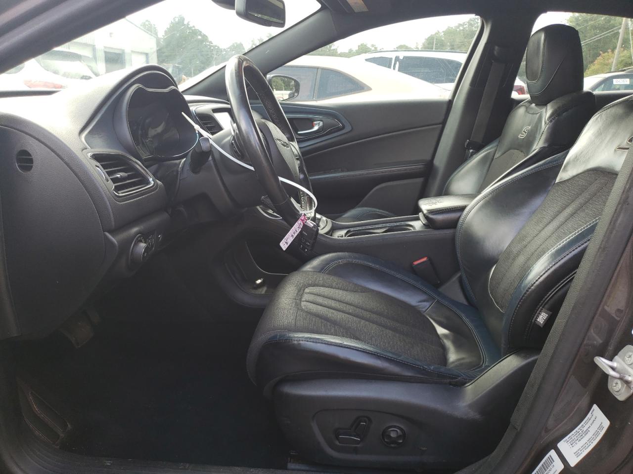 2015 Chrysler 200 S VIN: 1C3CCCBG3FN608580 Lot: 65168854