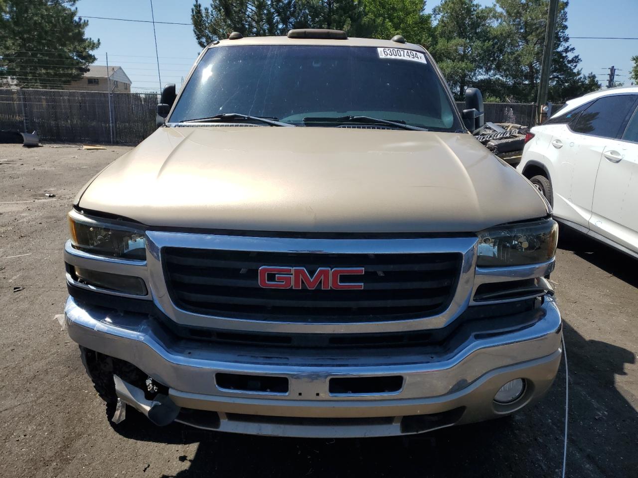 2004 GMC Sierra - Image 5