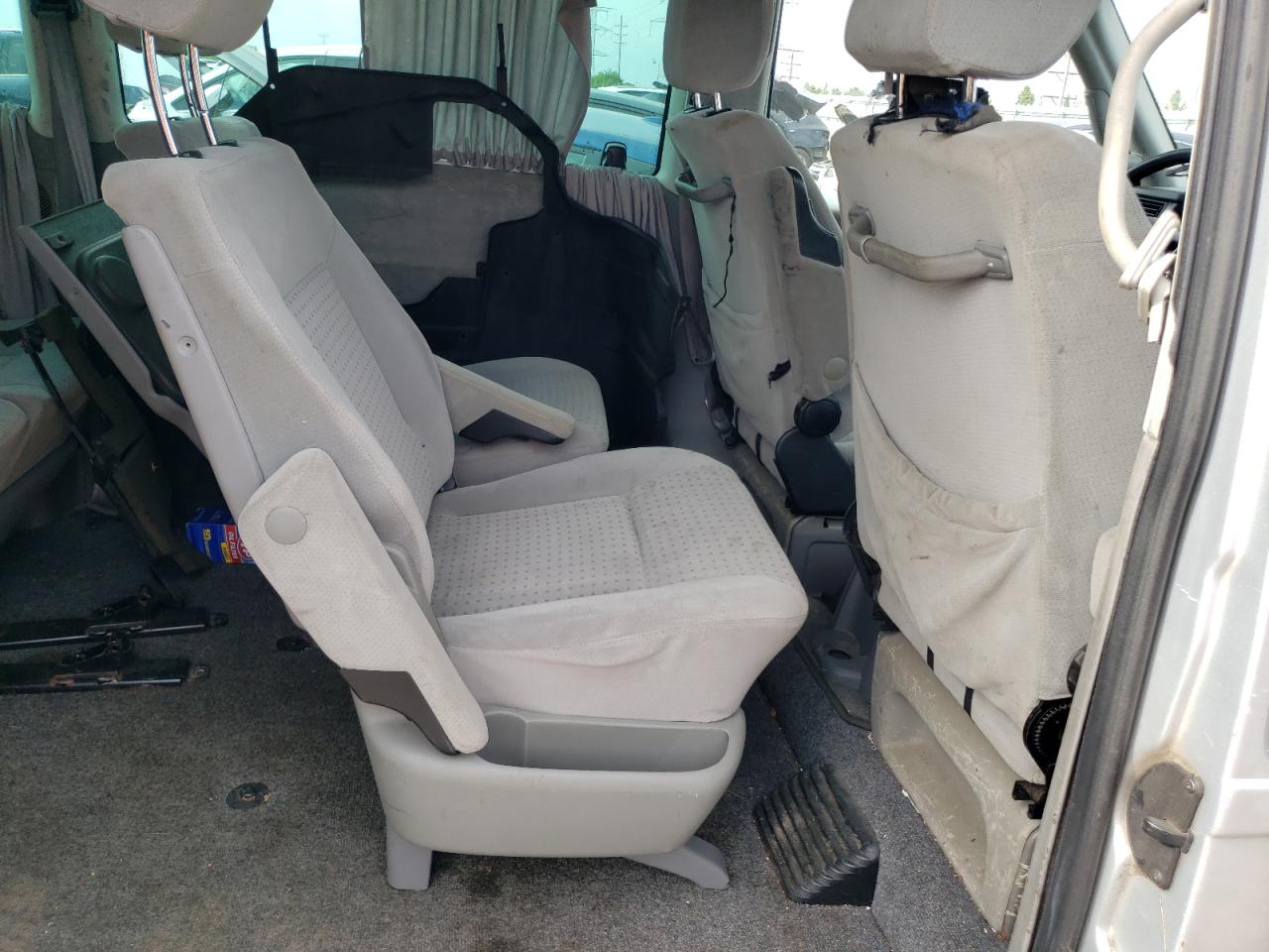 2002 Volkswagen Eurovan Gls VIN: WV2KB47022H032440 Lot: 66861884