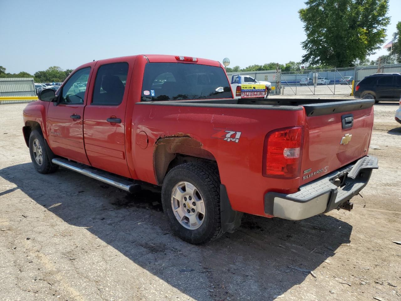 3GCPKSE34BG240738 2011 Chevrolet Silverado K1500 Lt