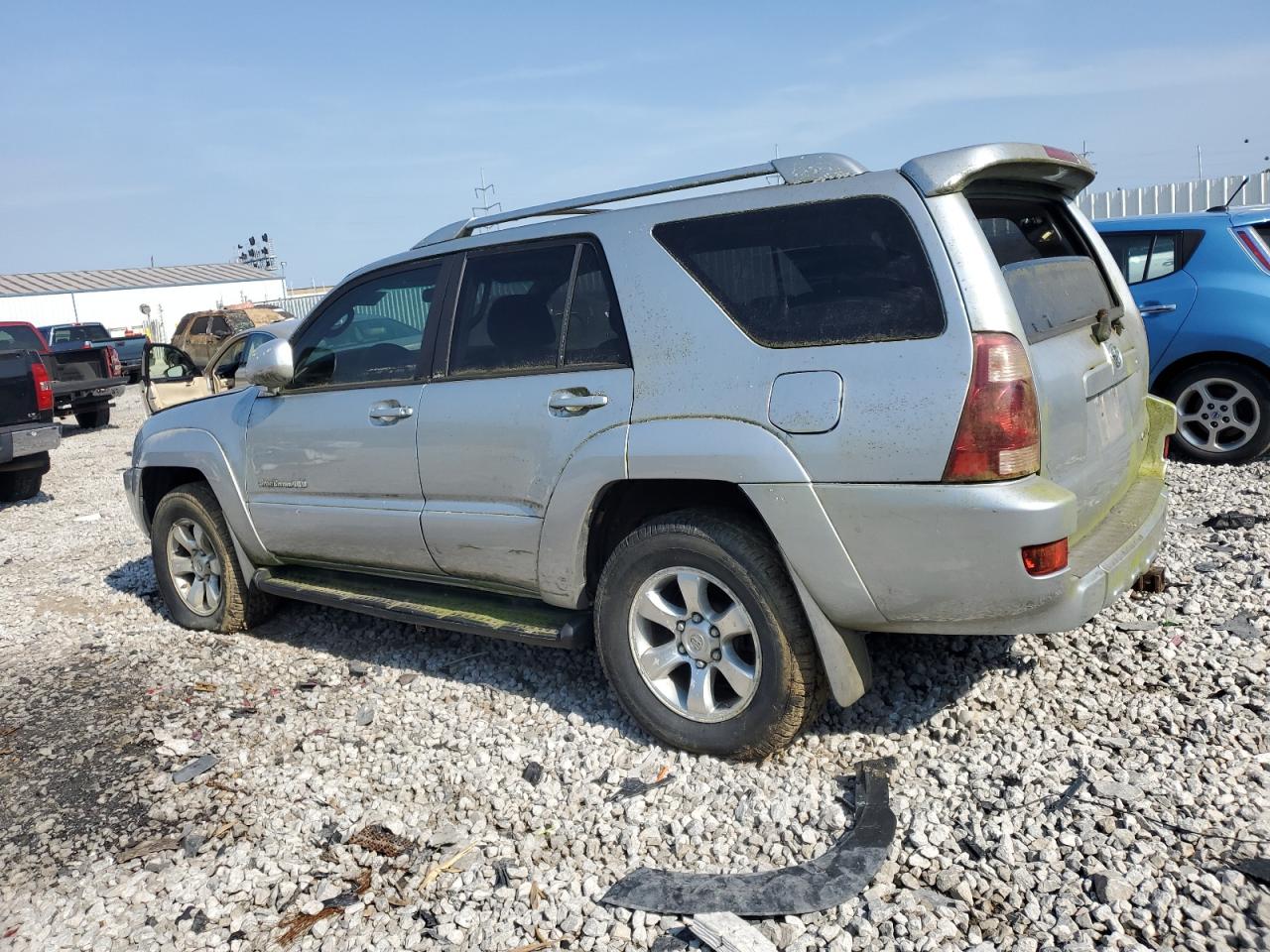 2005 Toyota 4Runner - Image 2