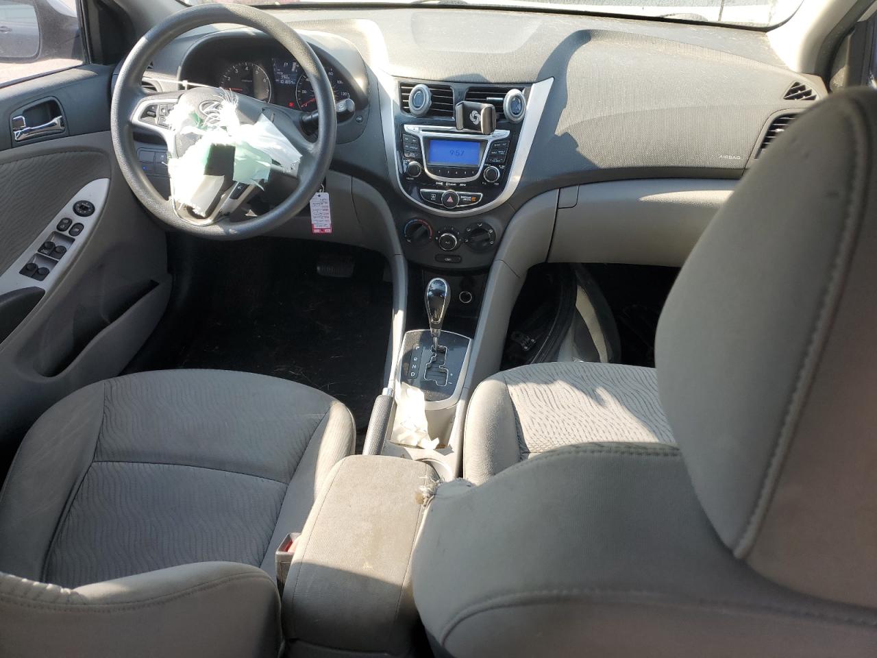 KMHCU4AE8DU283650 2013 Hyundai Accent Gls