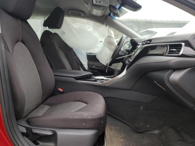  TOYOTA CAMRY 2019 Czerwony