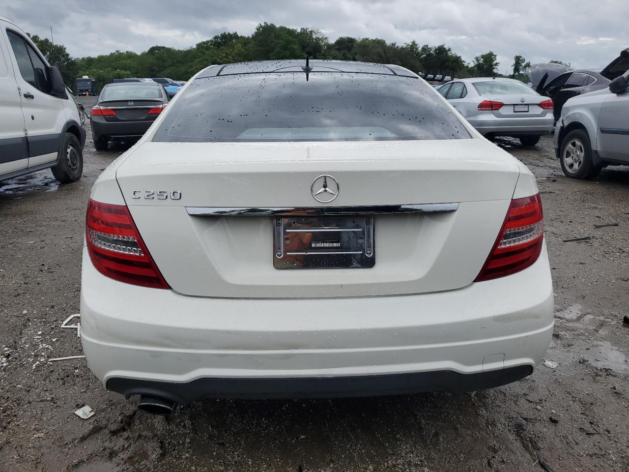 2012 Mercedes-Benz C 250 VIN: WDDGJ4HB9CF911671 Lot: 65936194