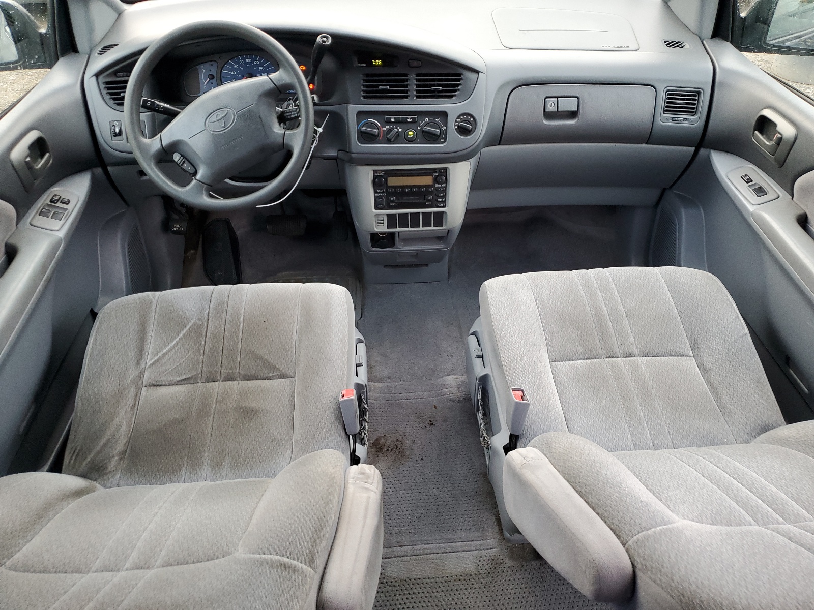 4T3ZF19C92U457915 2002 Toyota Sienna Ce