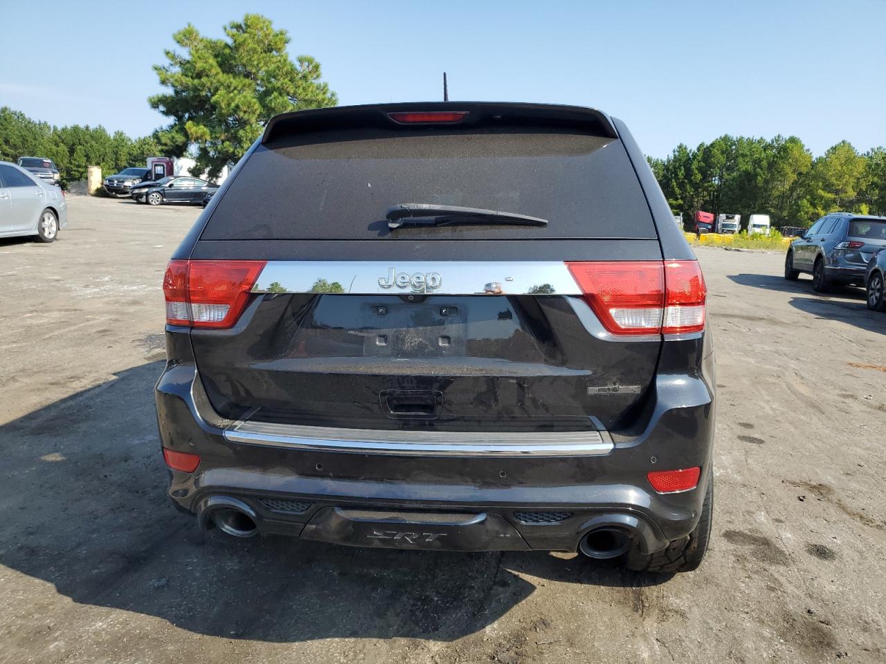 1C4RJFDJ3CC324136 2012 Jeep Grand Cherokee Srt-8