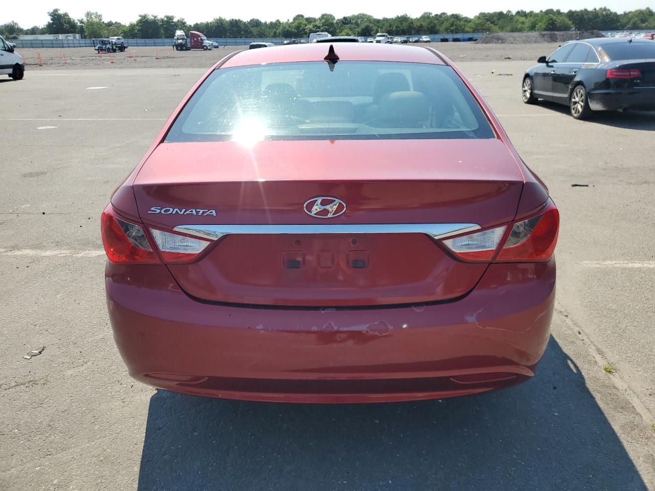 5NPEB4AC5BH247052 2011 Hyundai Sonata Gls