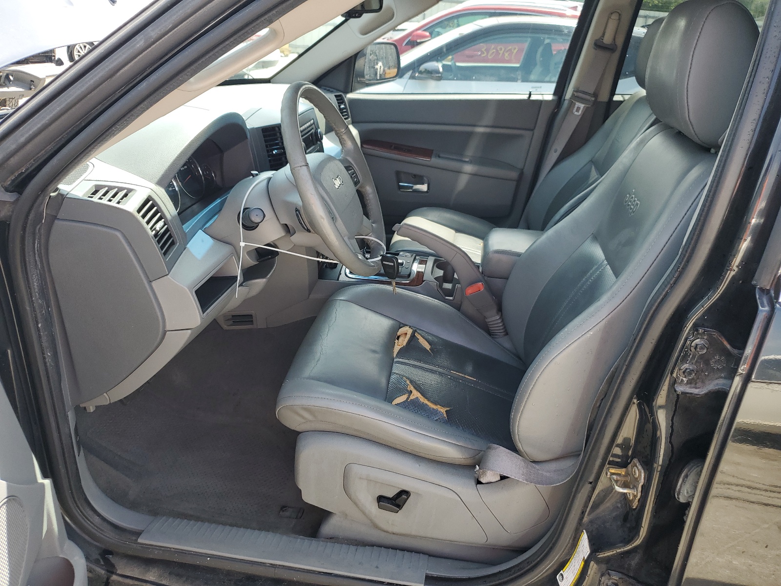 1J8HR58N67C556420 2007 Jeep Grand Cherokee Limited