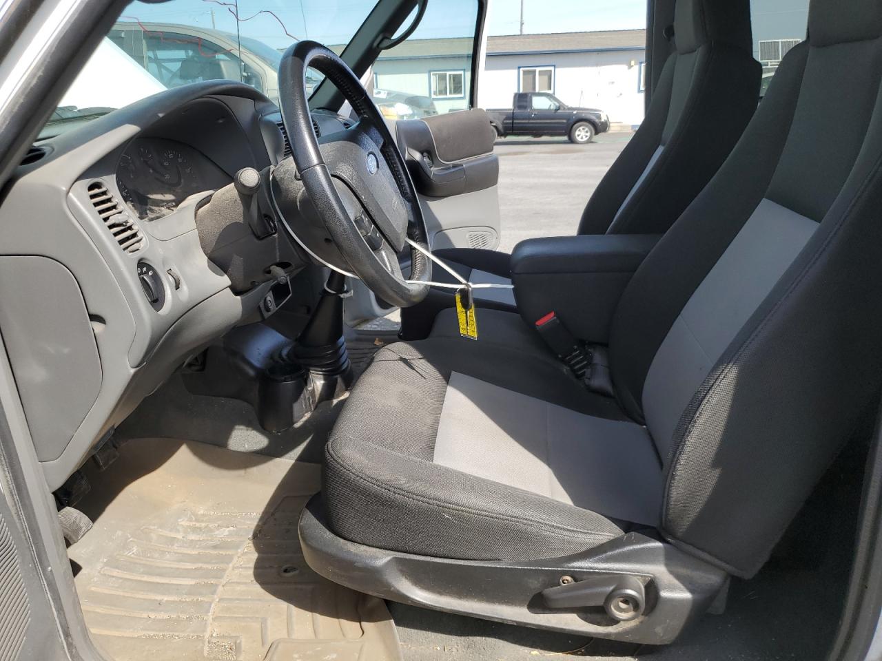 2009 Ford Ranger Super Cab VIN: 1FTZR45EX9PA52927 Lot: 68676084