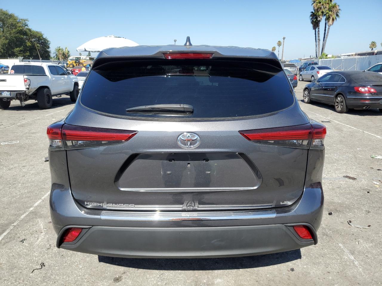 5TDZZRAH7LS003422 2020 Toyota Highlander L