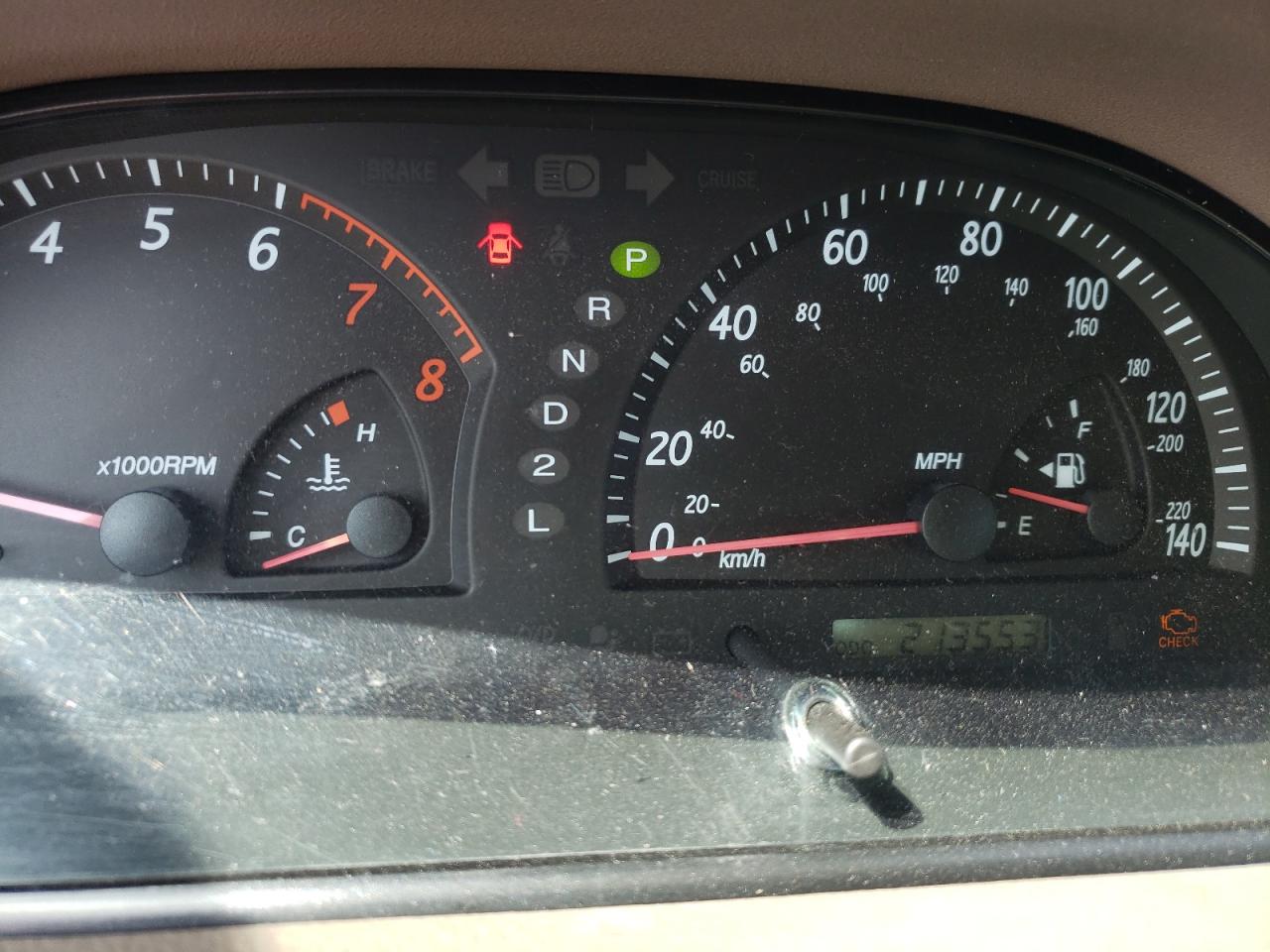 2004 Toyota Camry Le VIN: 4T1BE32K14U910681 Lot: 61674914