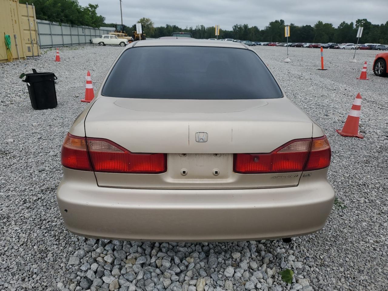 2000 Honda Accord Ex VIN: 1HGCG5656YA100961 Lot: 65572124