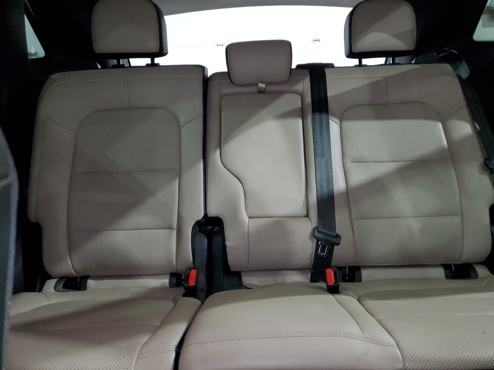 1FMCU9J9XMUA58002 2021 Ford Escape Titanium