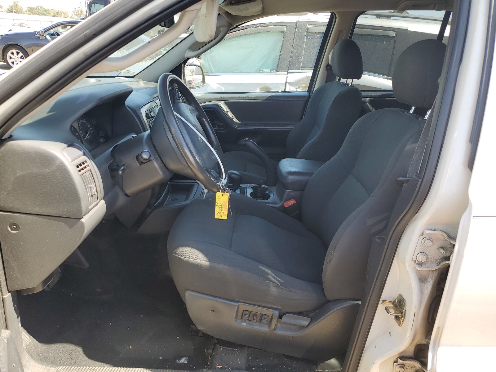 1J4GW48S42C109339 2002 Jeep Grand Cherokee Laredo