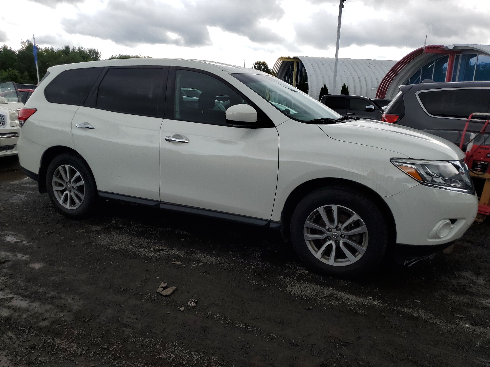 2014 Nissan Pathfinder S vin: 5N1AR2MM9EC698208