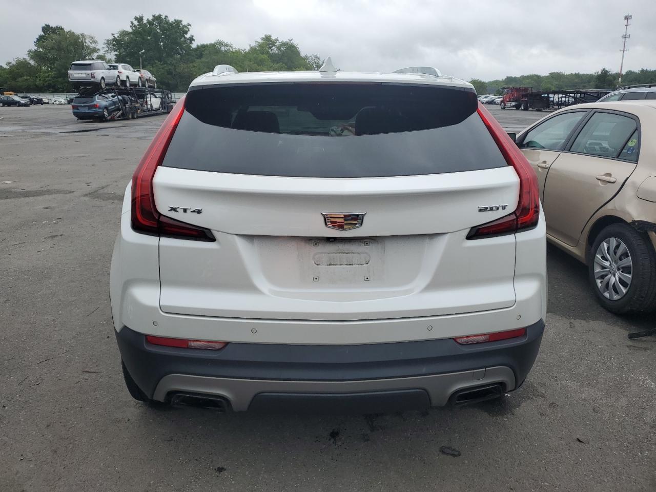 1GYFZCR4XKF136900 2019 Cadillac Xt4 Premium Luxury