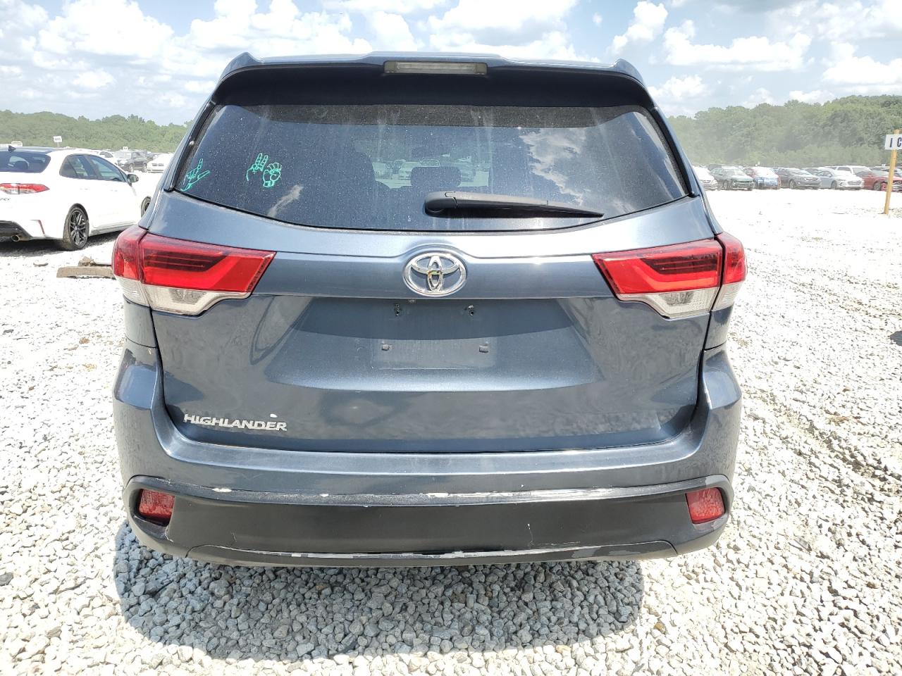 2018 Toyota Highlander Le VIN: 5TDZARFHXJS035584 Lot: 66956244