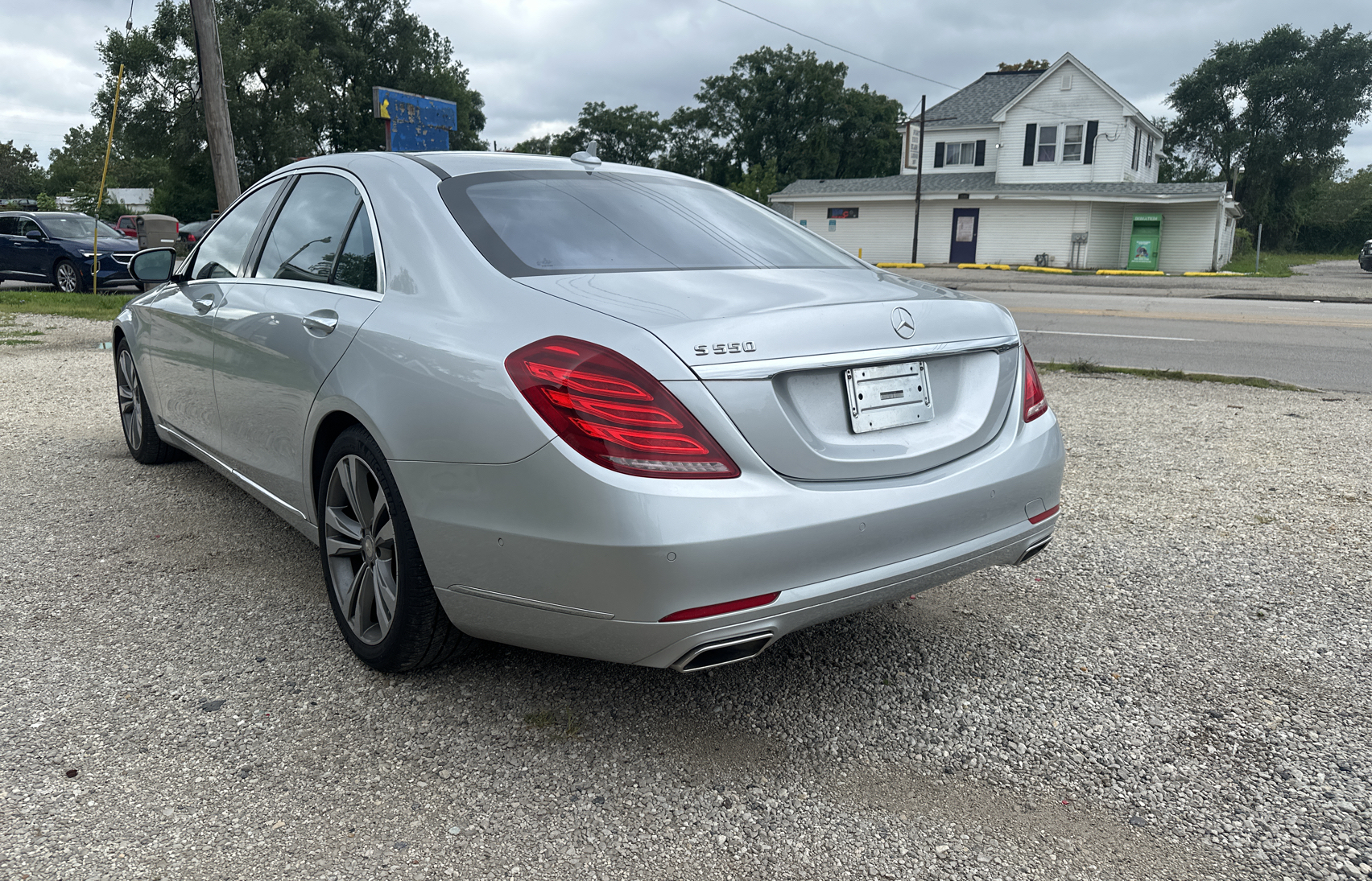 2015 Mercedes-Benz S 550 vin: WDDUG8CB7FA091558