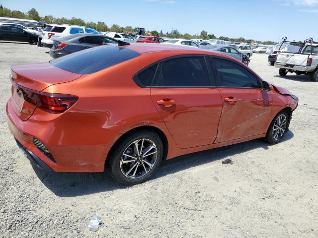 3KPF24AD4PE646785 Kia Forte LX 3